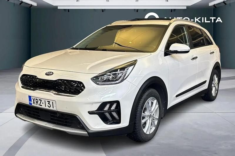 Käytetty Kia Niro Platinum 140 HP (102 kW) 2021 Valkoinen Katumaasturi