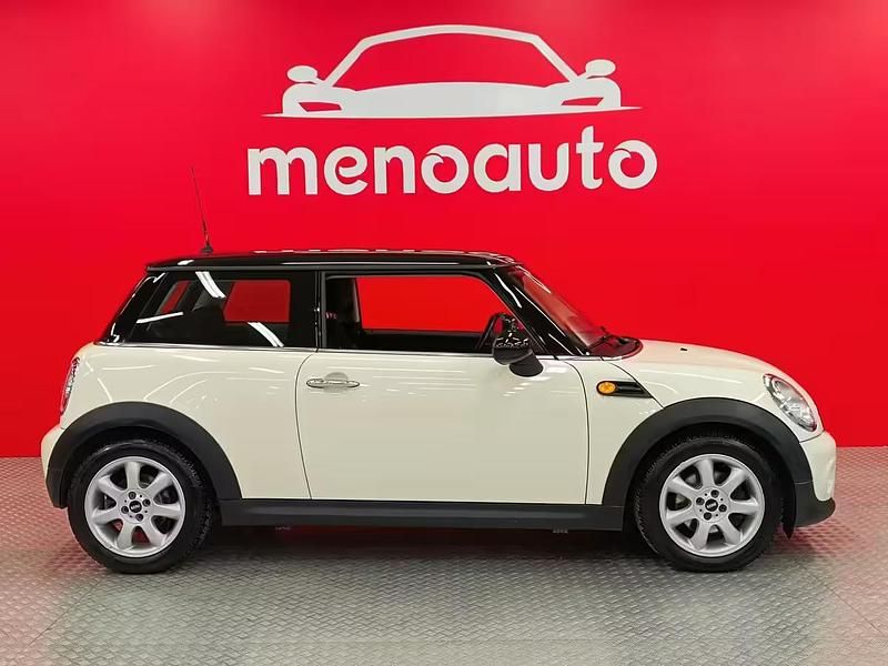 Käytetty Mini Cooper 2013 Viistoperä