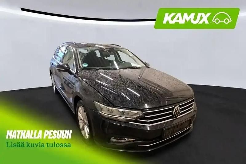 Käytetty VW Passat Business 150 HP (110 kW) 2023 Musta Farmari