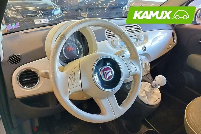 Käytetty Fiat 500 Lounge 69 HP (50 kW) 2010 Valkoinen Sedan