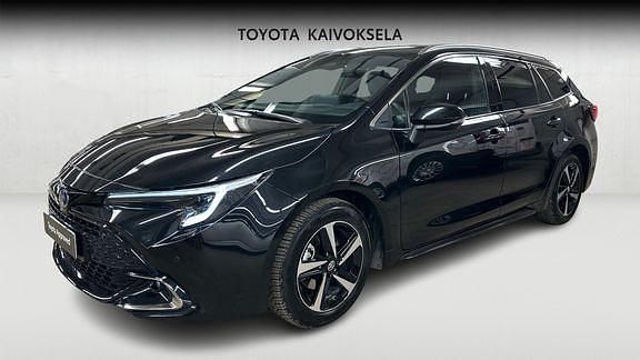 Käytetty Toyota Corolla Anniversary 140 HP (102 kW) 2025 Musta Farmari