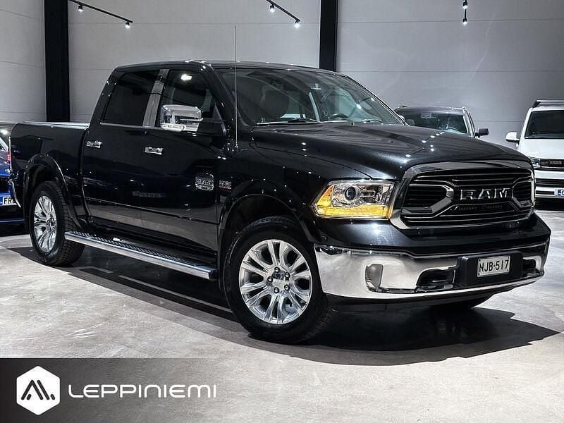 Käytetty Dodge Ram 401 HP (294 kW) 2019 Nouto