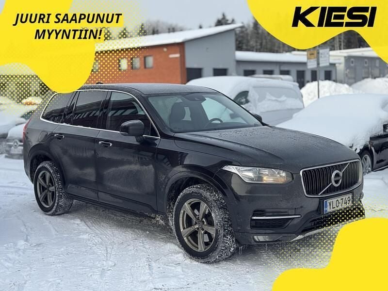 Käytetty Volvo XC90 Momentum 190 HP (139 kW) 2015 Katumaasturi