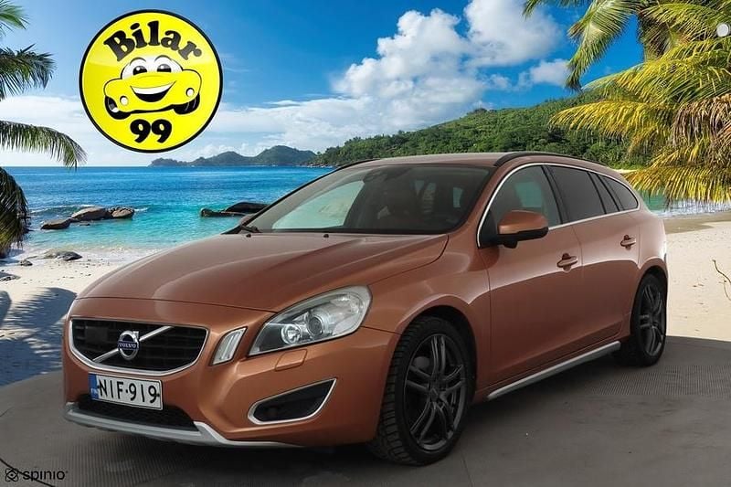 Käytetty 2011 Volvo V60 Momentum Farmari | 13 450 € (Supertarjous) - Kuva 1/3
