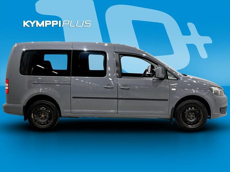 Käytetty VW Caddy Maxi Trendline 102 HP (75 kW) 2013 Tila-auto
