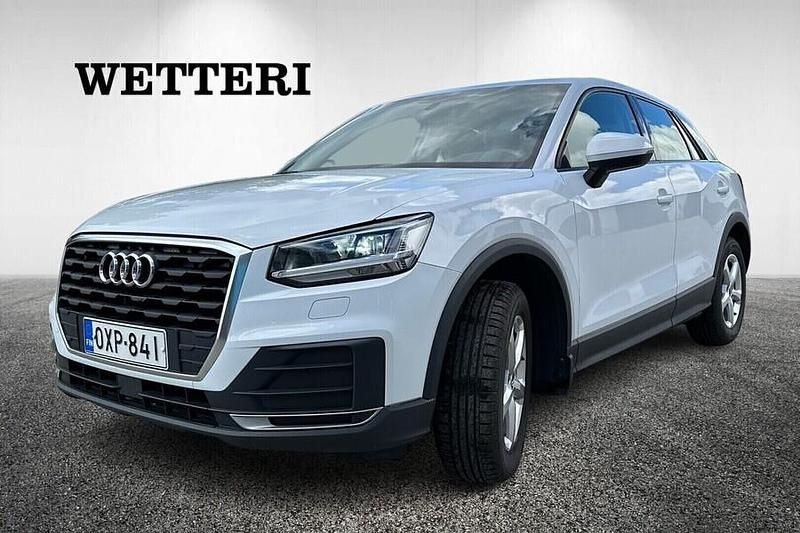 Käytetty Audi Q2 Business 116 HP (85 kW) 2019 Valkoinen Katumaasturi