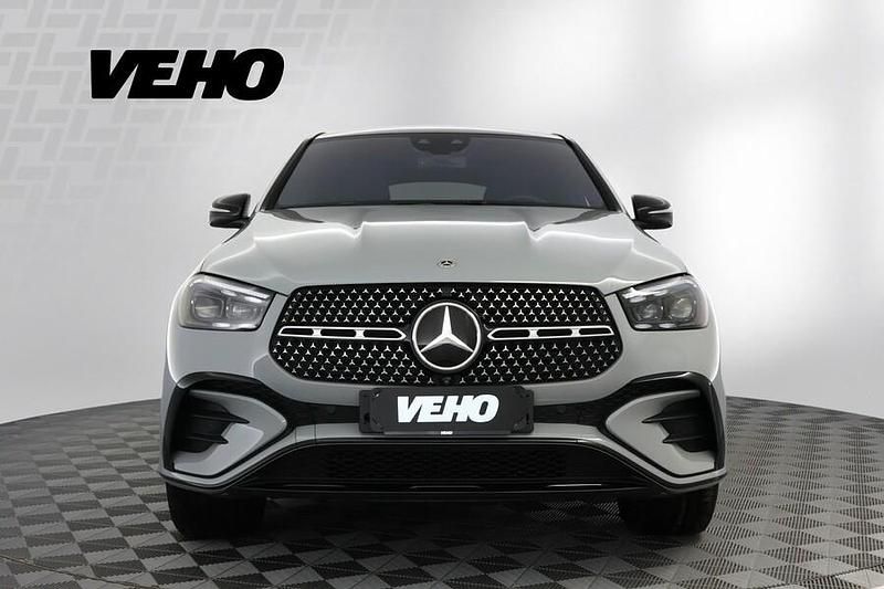 Käytetty Mercedes GLE400 Premium 252 HP (185 kW) 2023 Coupe - kaksiovinen