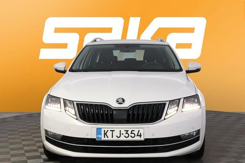 Käytetty Skoda Octavia Style 116 HP (85 kW) 2018 Farmari