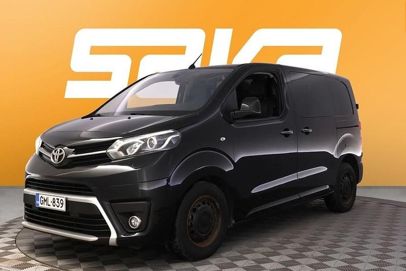 Käytetty Toyota Proace 95 HP (69 kW) 2017 Tila-auto