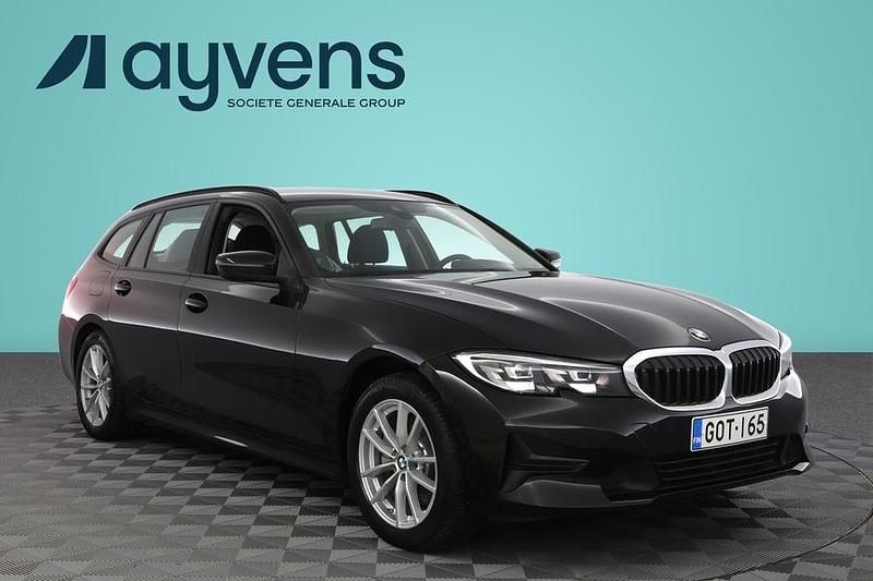 Käytetty BMW 320e 204 HP (150 kW) 2021 Musta Farmari