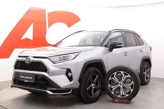 Käytetty Toyota RAV4 Style 302 HP (222 kW) 2021 Harmaa Katumaasturi