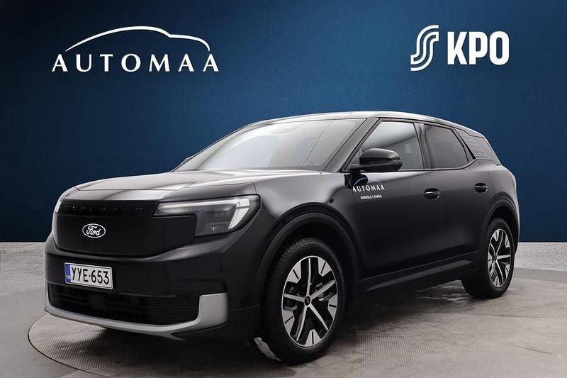 Musta Uusi 2025 Ford Explorer Extended Range Katumaasturi | 49 990 € (Hieman kallis) - Kuva 1/3