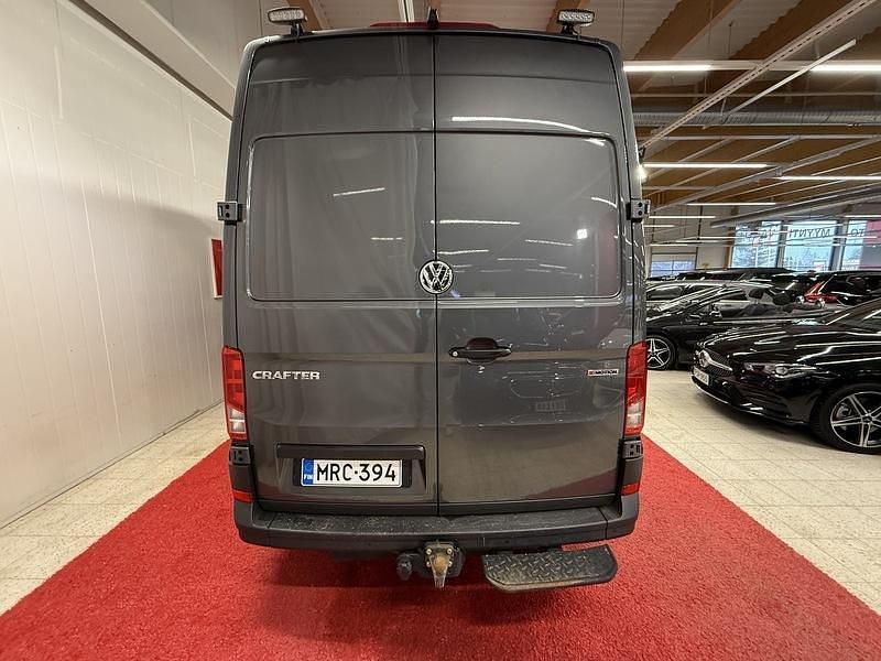 Käytetty VW Crafter 177 HP (130 kW) 2021 Van