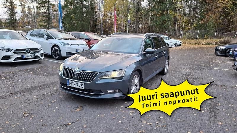 Käytetty Skoda Superb Style 180 HP (132 kW) 2016 Farmari