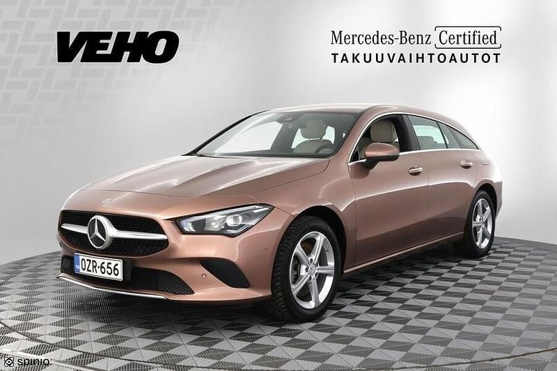 Käytetty Mercedes CLA250e Business 160 HP (117 kW) 2023 Sedan