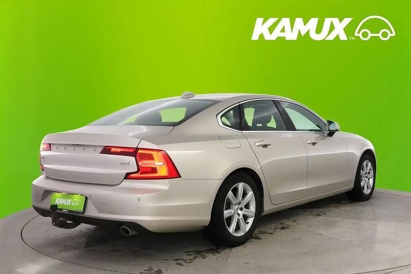Käytetty Volvo S90 Business Edition 150 HP (110 kW) 2017 Ruskea Sedan