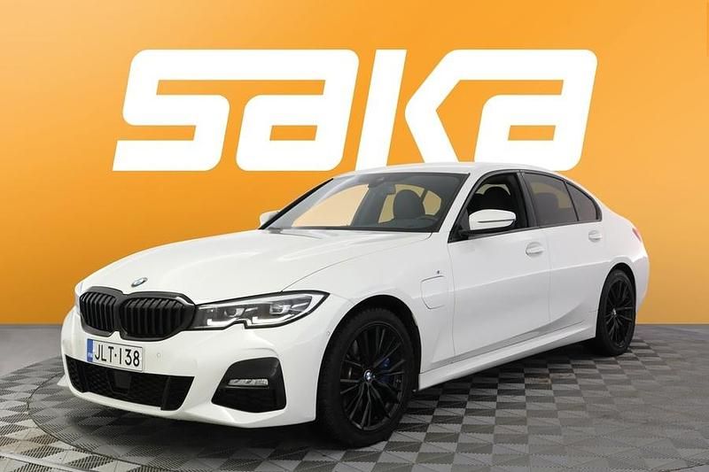 Käytetty BMW 330e Shadowline 292 HP (214 kW) 2021 Sedan