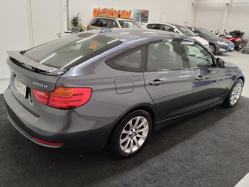 Käytetty BMW 320 Gran Turismo Sport Line 184 HP (135 kW) 2015 Sedan