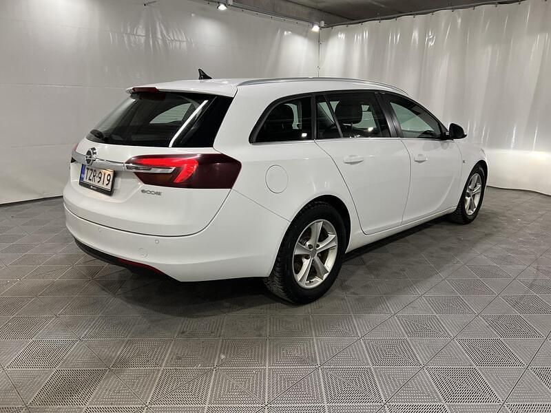 Käytetty Opel Insignia 120 HP (88 kW) 2015 Farmari