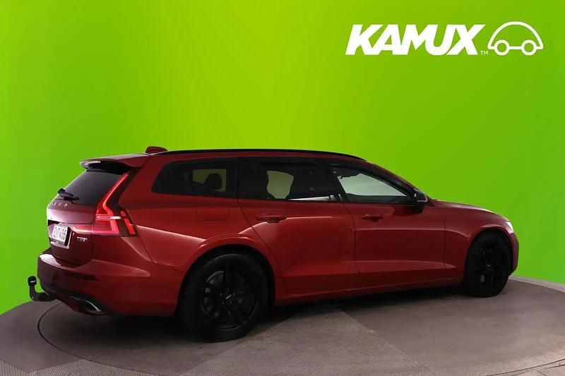 Käytetty Volvo V60 R-Design 317 HP (233 kW) 2019 Punainen Farmari