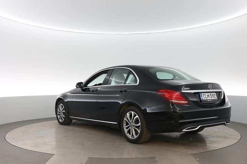 Käytetty Mercedes A180 Exclusive 156 HP (114 kW) 2018 Sedan