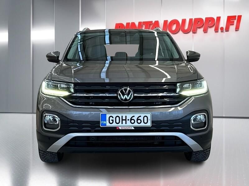 Käytetty VW T-Cross Sportline 150 HP (110 kW) 2020 Katumaasturi