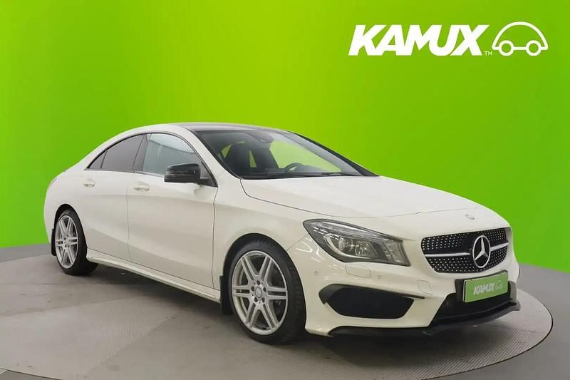 Valkoinen Käytetty 2014 Mercedes CLA200 AMG Edition 1 Coupe - kaksiovinen | 14 390 € (Perustarjous) - Kuva 1/4
