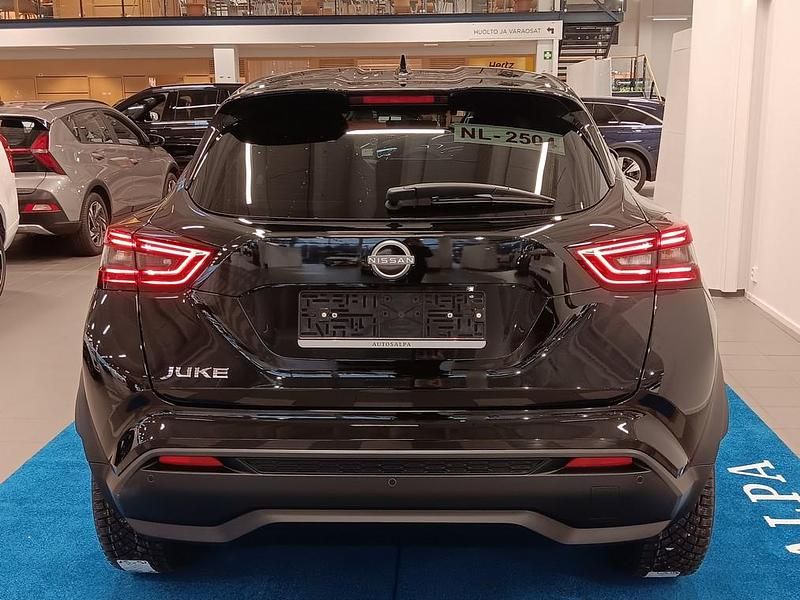 Käytetty Nissan Juke N-Connecta 114 HP (83 kW) 2024 Gat Katumaasturi