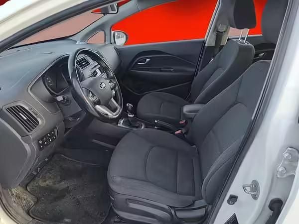 Käytetty VW Golf VI Comfortline 122 HP (89 kW) 2011 Harmaa Viistoperä