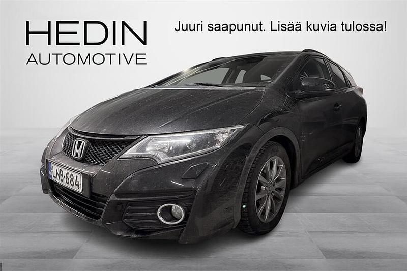 Musta Käytetty 2016 Honda Civic Farmari | 13 990 € (Perustarjous) - Kuva 1/3