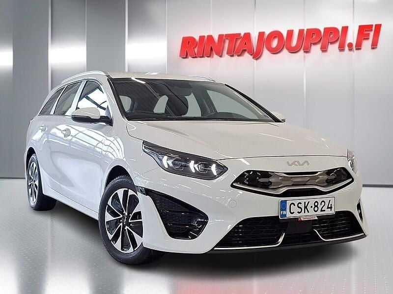 Valkoinen Käytetty 2024 Kia Ceed Sportswagon Premium Farmari | 26 590 € (Hieman kallis) - Kuva 1/4