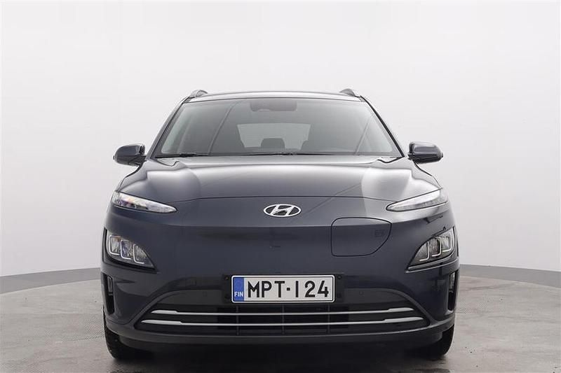 Käytetty Hyundai Kona Limited 100 kW (136 HP) 2023 Sininen Katumaasturi