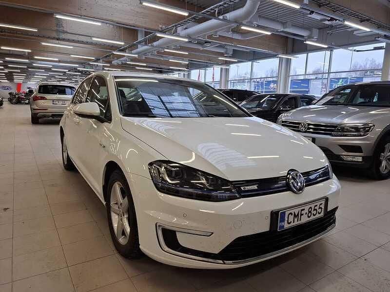 Käytetty VW Golf 85 kW (116 HP) 2015 Farmari