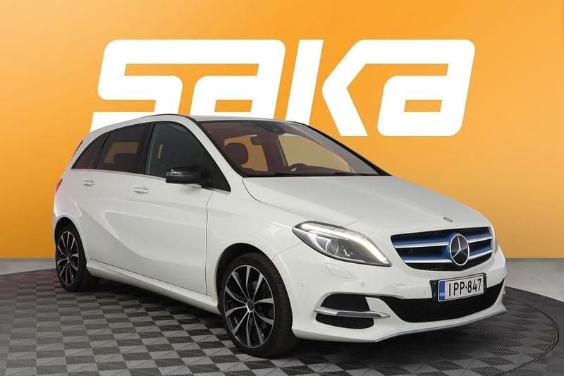 Käytetty Mercedes B250e 132 kW (180 HP) 2015 Tila-auto