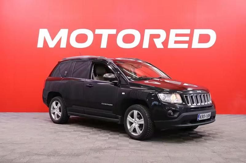 Käytetty Jeep Compass Limited 170 HP (125 kW) 2012 Katumaasturi