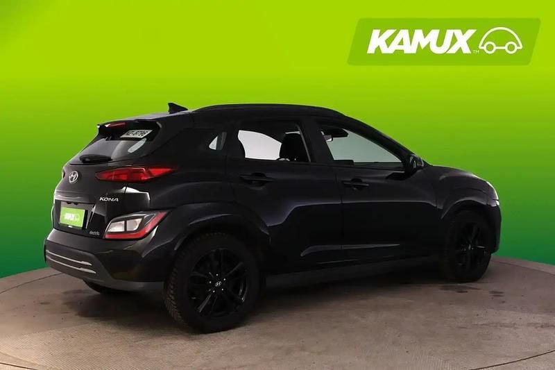 Käytetty Hyundai Kona Select 150 kW (204 HP) 2022 Musta Katumaasturi
