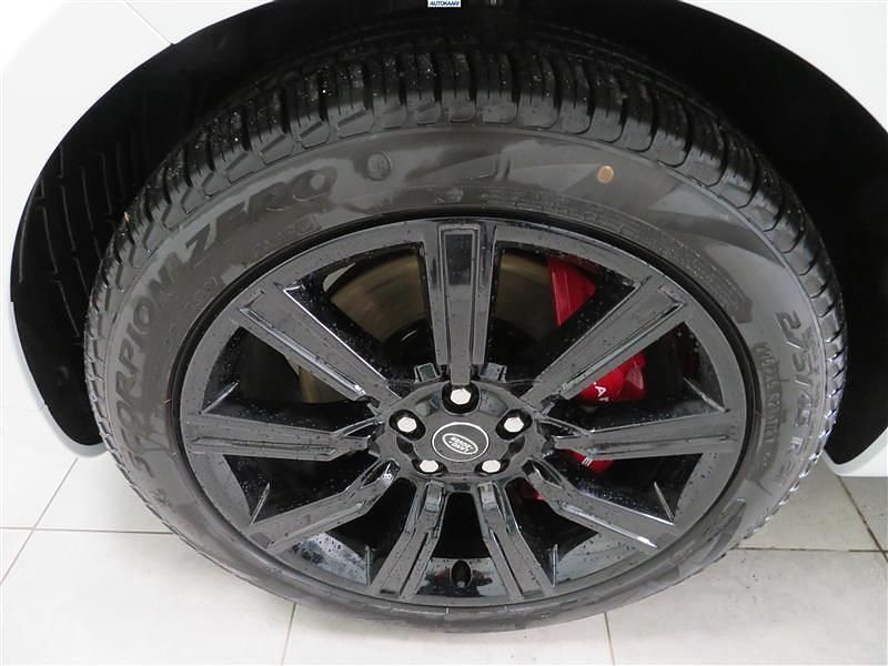 Käytetty Land Rover Range Rover Sport HSE Dynamic 409 HP (300 kW) 2022 Valkoinen Katumaasturi