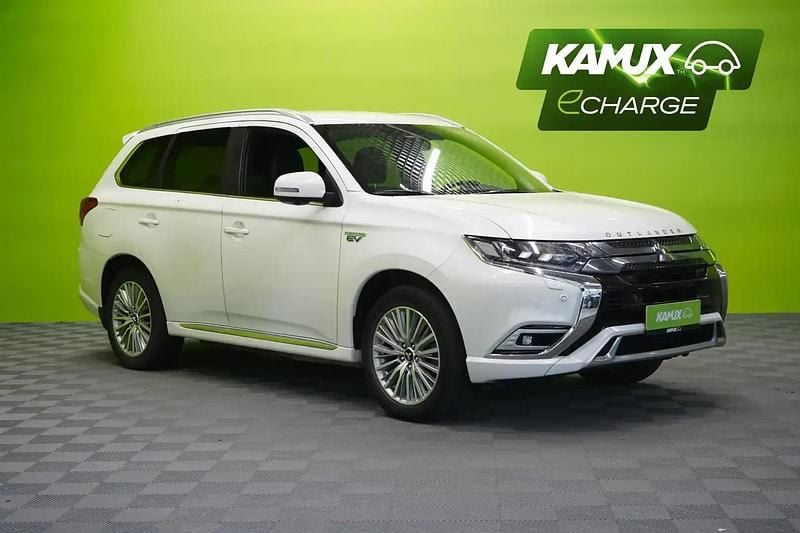 Valkoinen Käytetty 2019 Mitsubishi Outlander P-HEV Farmari | 17 890 € (Perustarjous) - Kuva 1/4