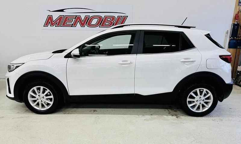 Käytetty Kia Stonic EX 120 HP (88 kW) 2018 Katumaasturi