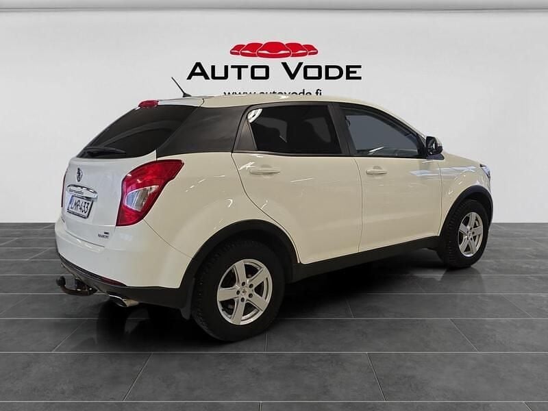 Käytetty Ssangyong (KGM) Korando Limited 150 HP (110 kW) 2015 Valkoinen Katumaasturi