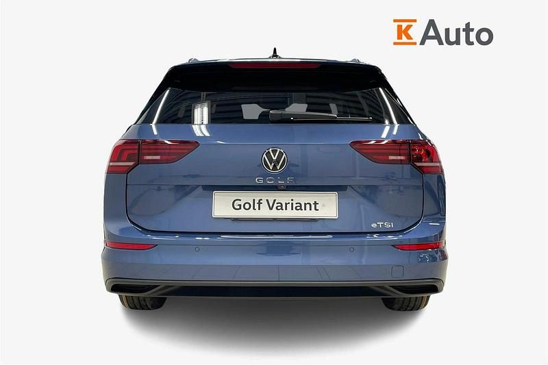 Uusi VW Golf VIII Comfortline 114 HP (83 kW) 2026 Sininen Farmari