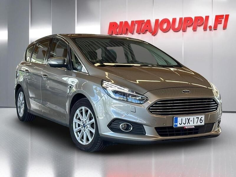 Harmaa Käytetty 2016 Ford S-MAX Business Edition Tila-auto | 16 800 € (Perustarjous) - Kuva 1/3