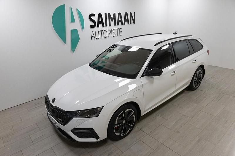 Käytetty 2021 Skoda Octavia RS Farmari | 27 600 € (Kallis) - Kuva 1/4
