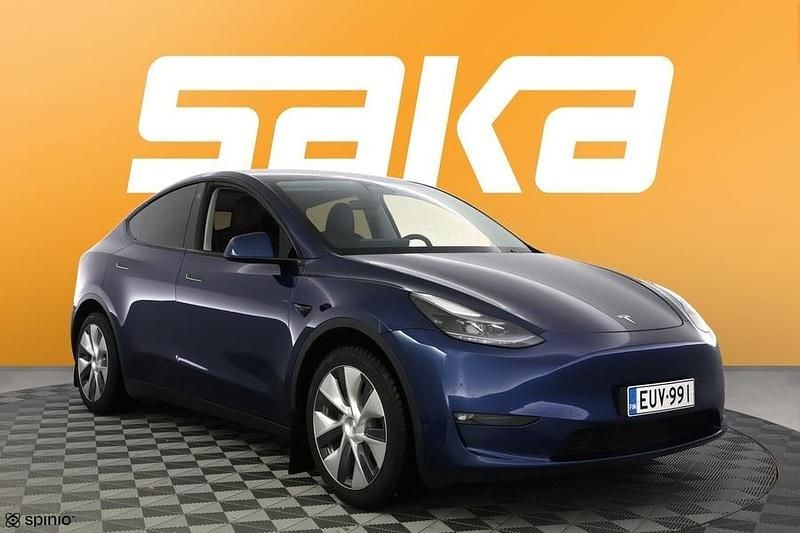 Käytetty 2023 Tesla Model Y Katumaasturi | 37 790 € (Perustarjous) - Kuva 1/3