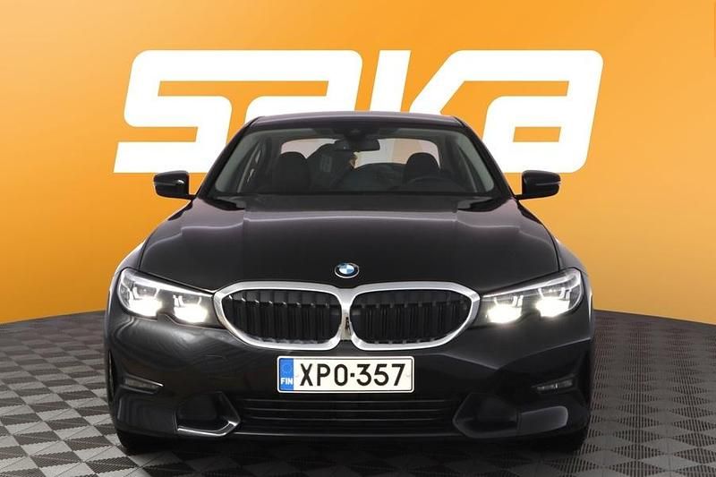Käytetty BMW 330e Sport Line 292 HP (214 kW) 2021 Sedan