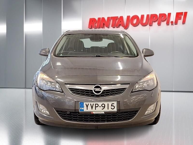 Käytetty Opel Astra Sport 116 HP (85 kW) 2010 Harmaa Viistoperä