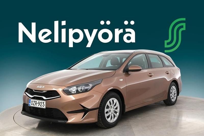 Ruskea Käytetty 2022 Kia Ceed Sportswagon LX Farmari | 15 380 € (Perustarjous) - Kuva 1/3