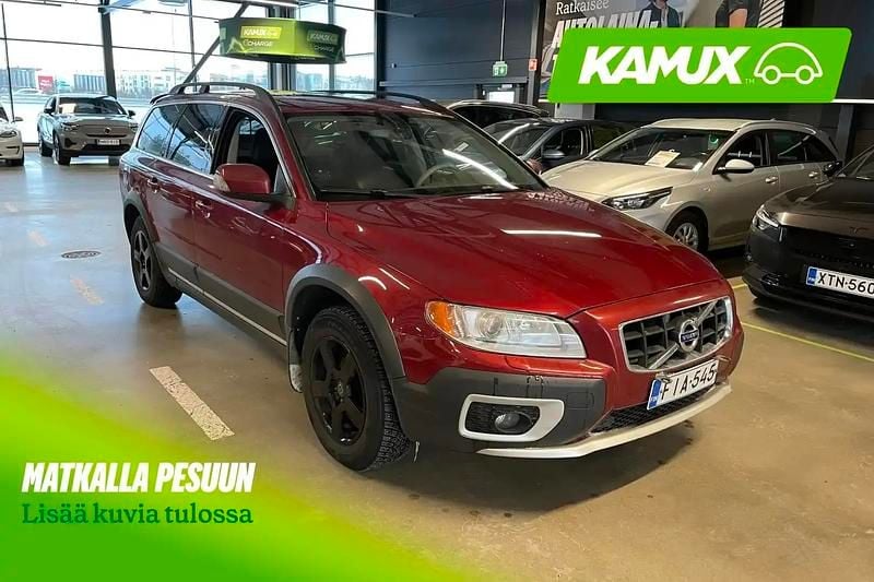 Käytetty Volvo XC70 Summum 222 HP (163 kW) 2011 Punainen Katumaasturi