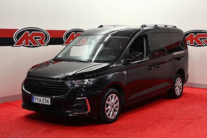 Musta Käytetty 2024 Ford Grand Tourneo Connect Titanium Tila-auto | 50 900 € (Perustarjous) - Kuva 1/4