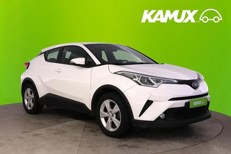 Valkoinen Käytetty 2017 Toyota C-HR Active Katumaasturi | 15 790 € (Perustarjous) - Kuva 1/4